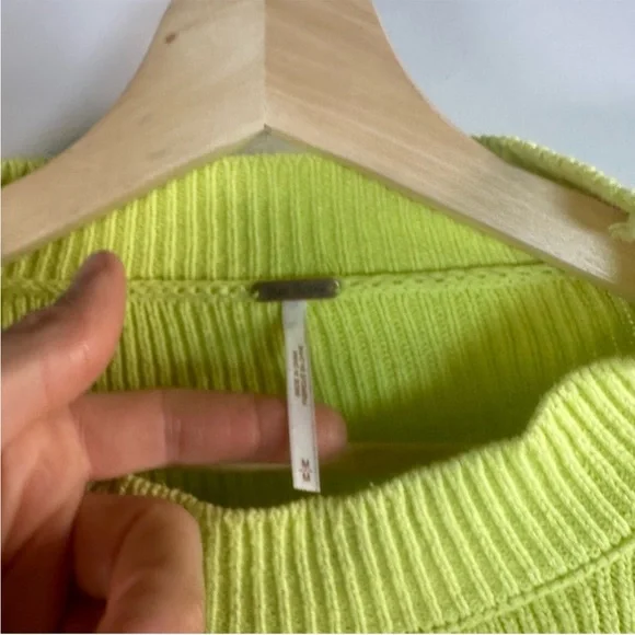 Free People Croptop Sweater - Picture 5 of 5